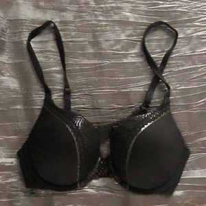 VS push up bra size 32C